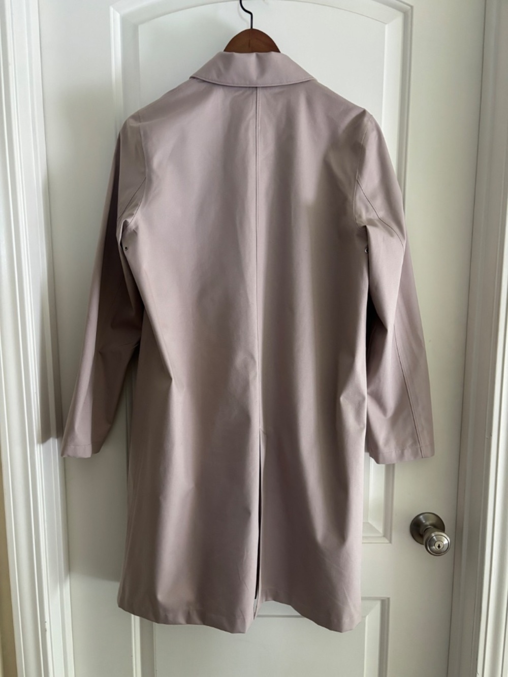 EUC Uniqlo dusty pale pink/mauve trench Blockteck fabric women's size medium - Picture 2 of 5
